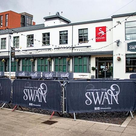 The Swan Guesthouse Lincoln Exteriör bild